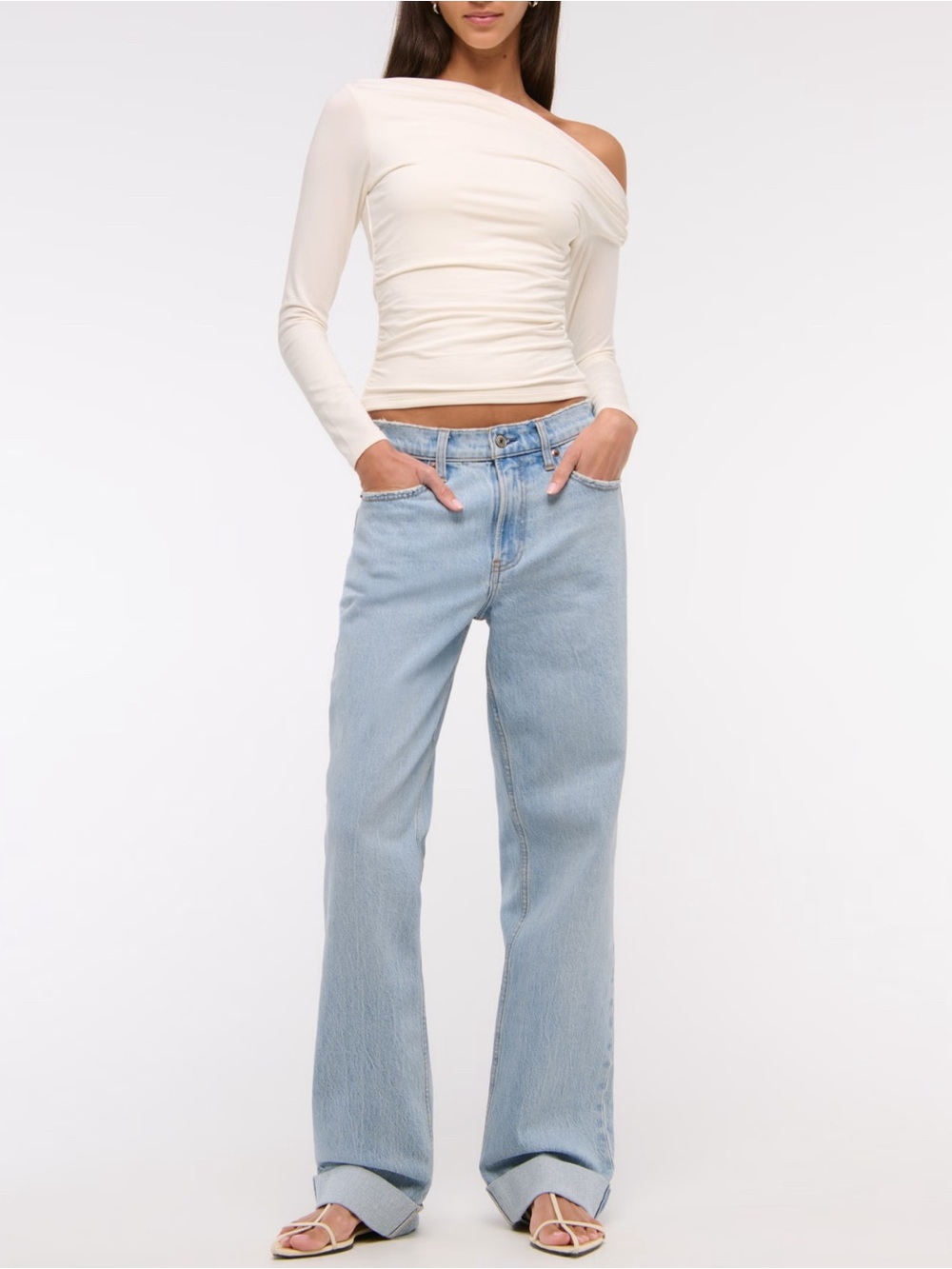 Abercrombie & Fitch Low Rise Baggy Jean